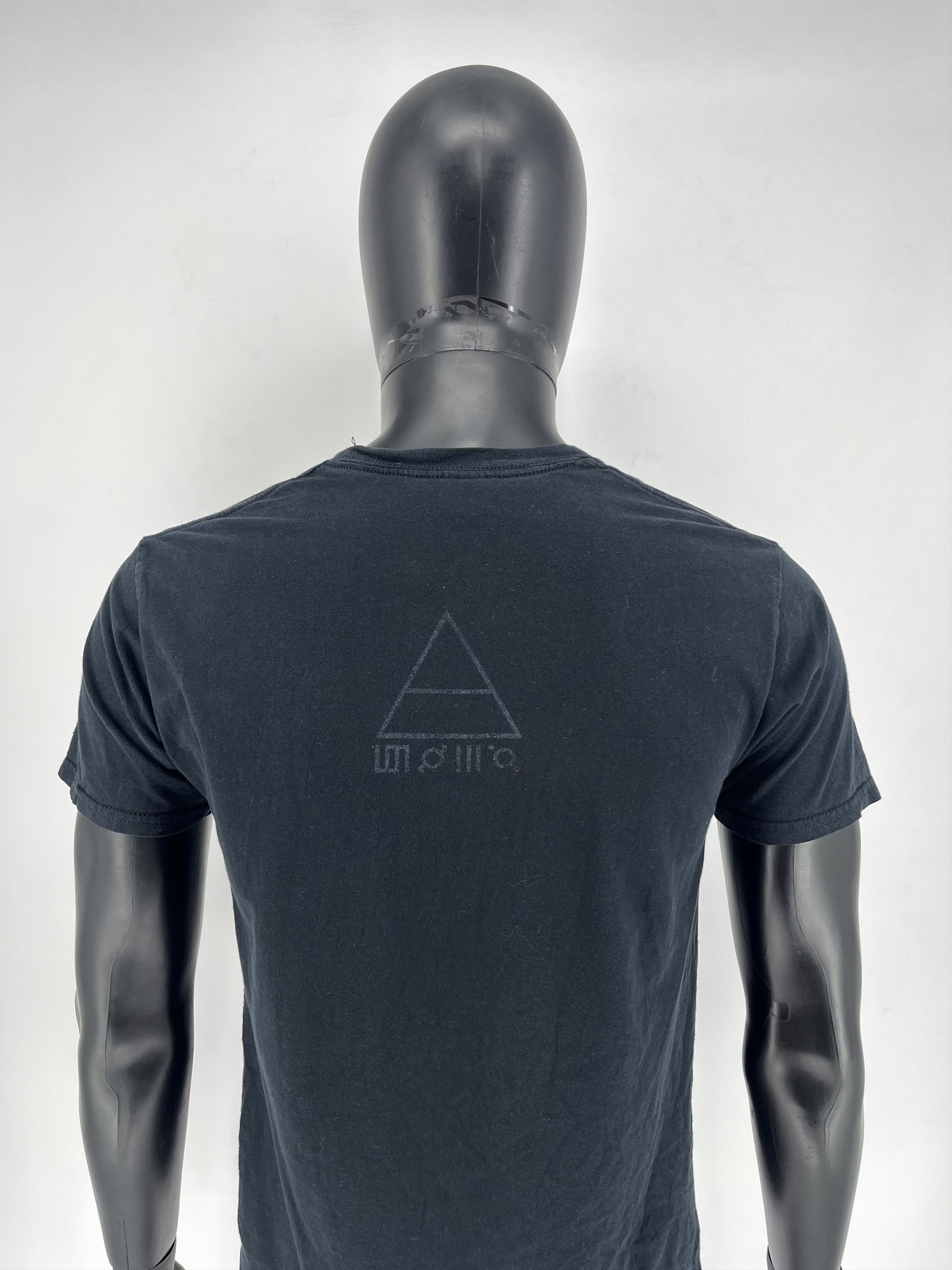 Band Tees × Vintage Vintage Y2K Thirty Seconds To Mars band tee Big Logo size M Size US M / EU 48-50 / 2 - 5 Thumbnail