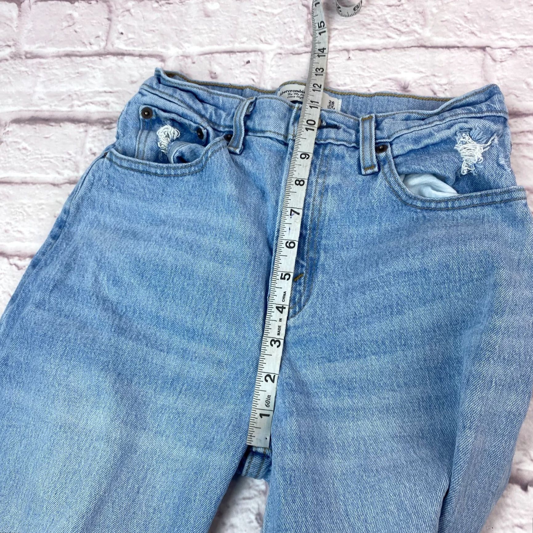 Abercrombie & Fitch Abercrombie & Fitch Teens Junior Jeans 26 The 90s Straight High Rise Distressed Size 26" / US 2 / IT 38 - 6 Thumbnail