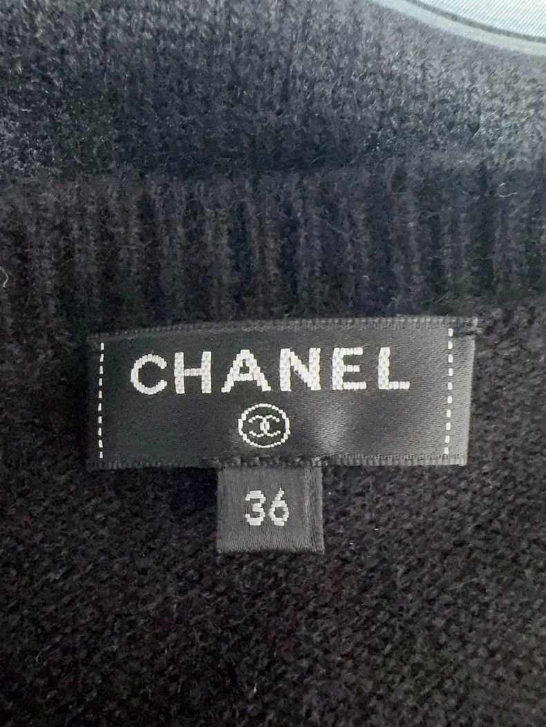 Chanel Chanel Show sequin sweater 2503-Nextarrow Size XS / US 0-2 / IT 36-38 - 3 Thumbnail