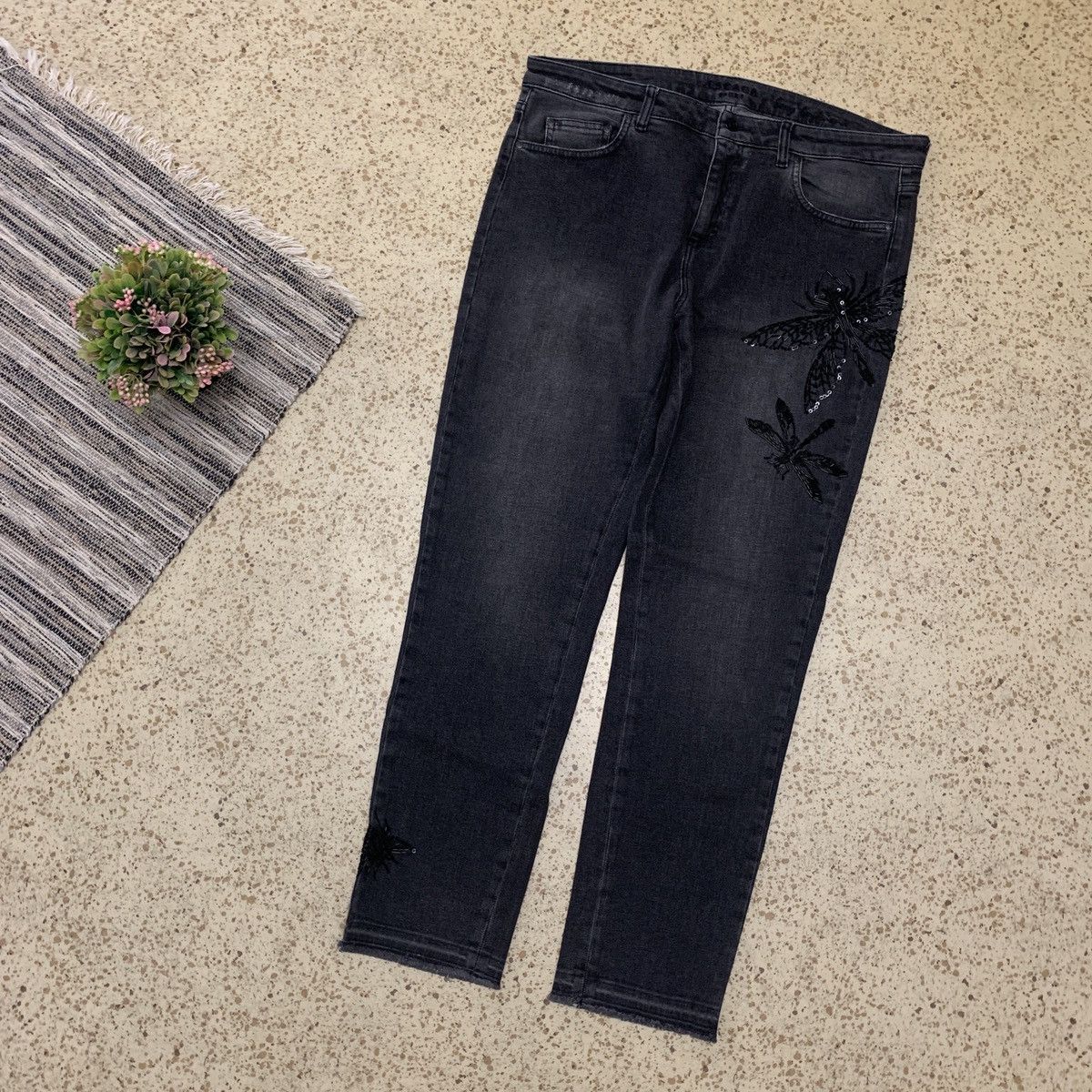 Escada Escada Very Rare Dragonfly Grey Washed Jeans NEW Size 25" / US 0 / IT 36 - 1 Thumbnail