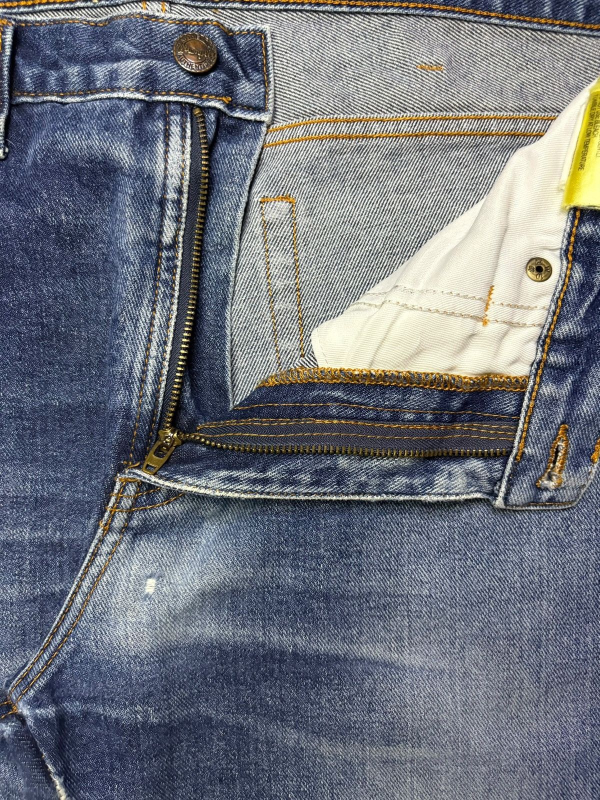 Wrangler Vintage Wrangler Blue Wash Loose Baggy Jeans Size US 34 / EU 50 - 10 Thumbnail