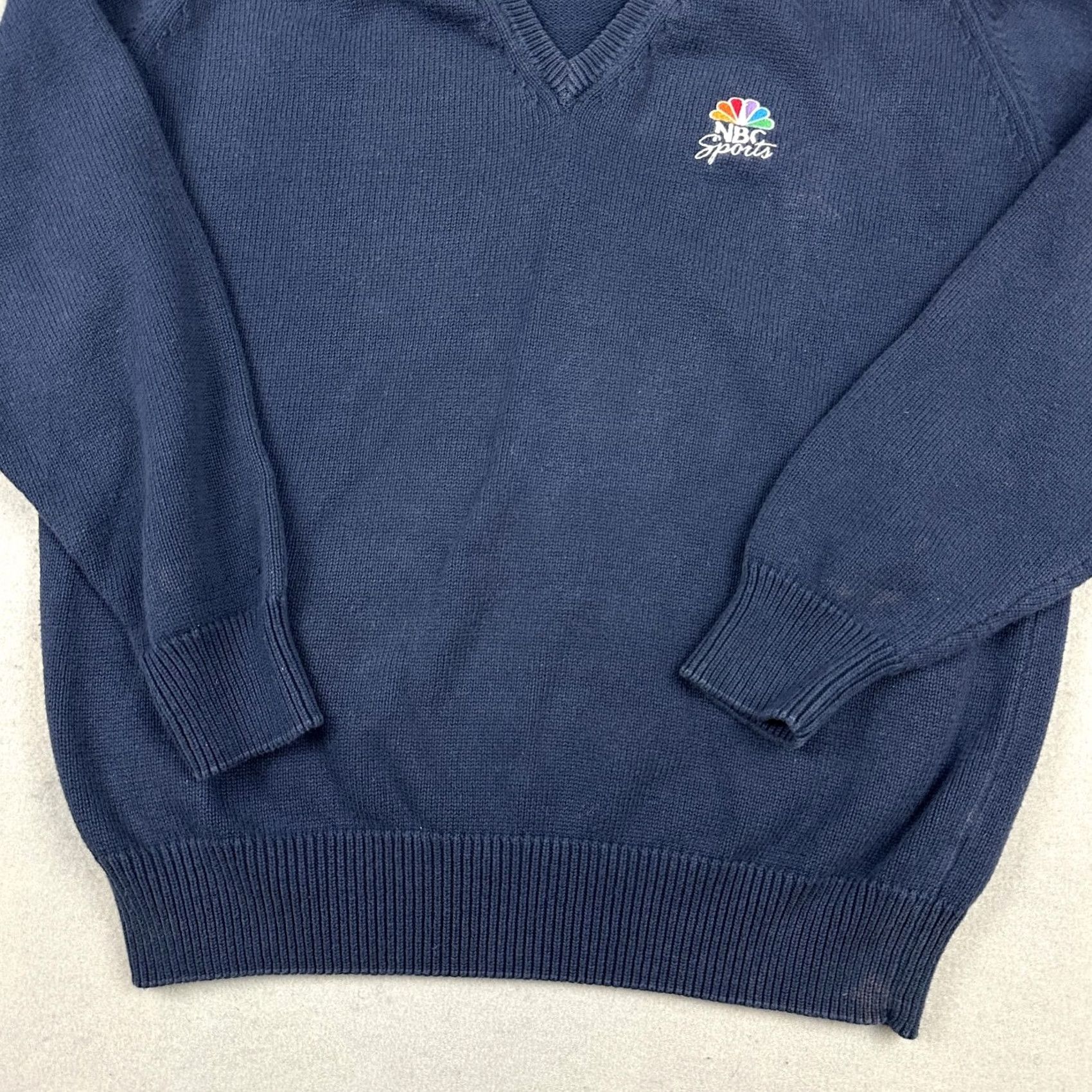 Vintage VINTAGE Antigua Sport Sweater Men L Blue V Neck Pullover NBC Sports Golf L Mens Pullover Knit Sweater Size US L / EU 52-54 / 3 - 3 Thumbnail