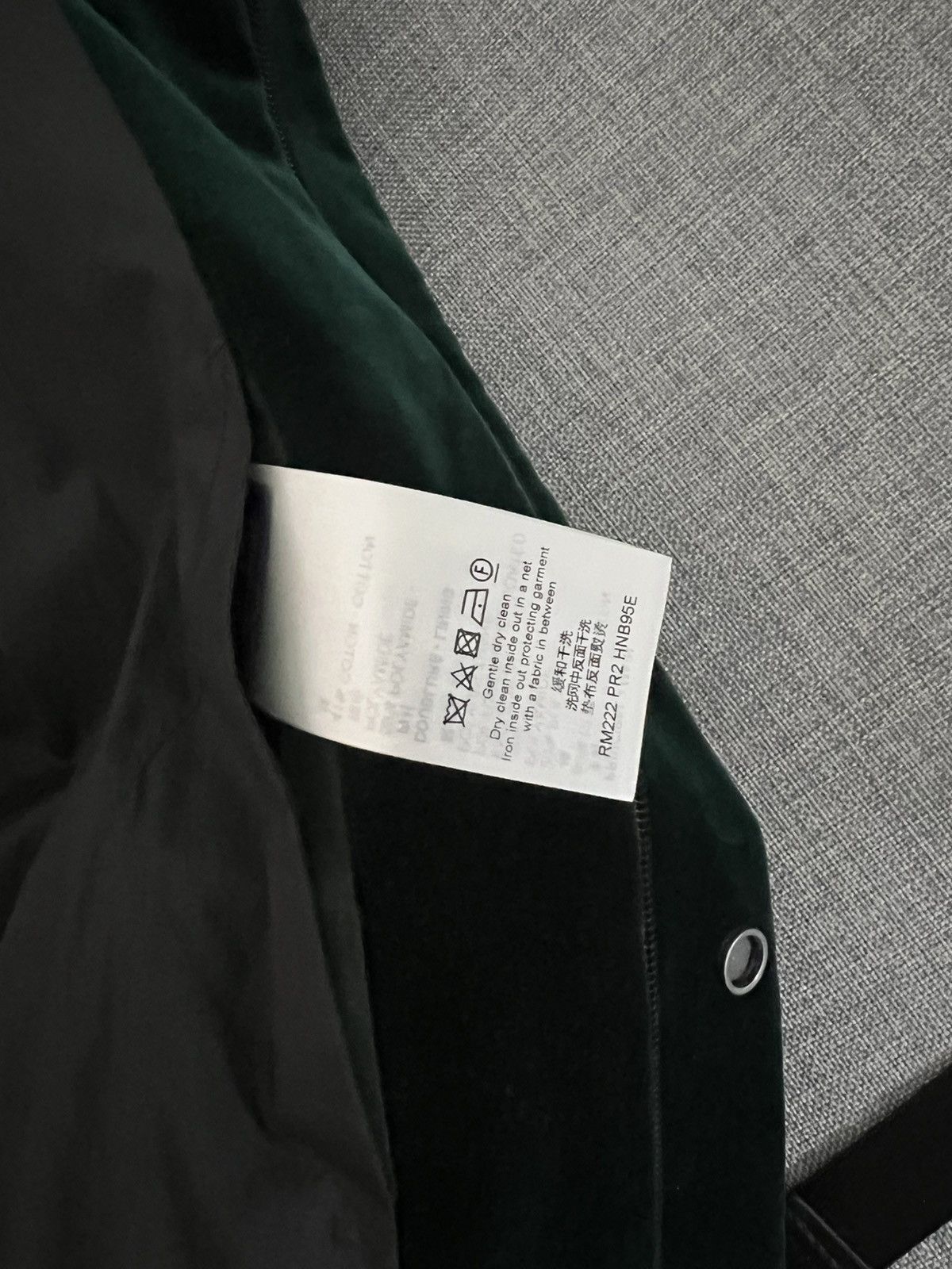 Louis Vuitton Louis Vuitton Men's Technical Tape Velvet Windbreaker Jacket Size US M / EU 48-50 / 2 - 3 Thumbnail