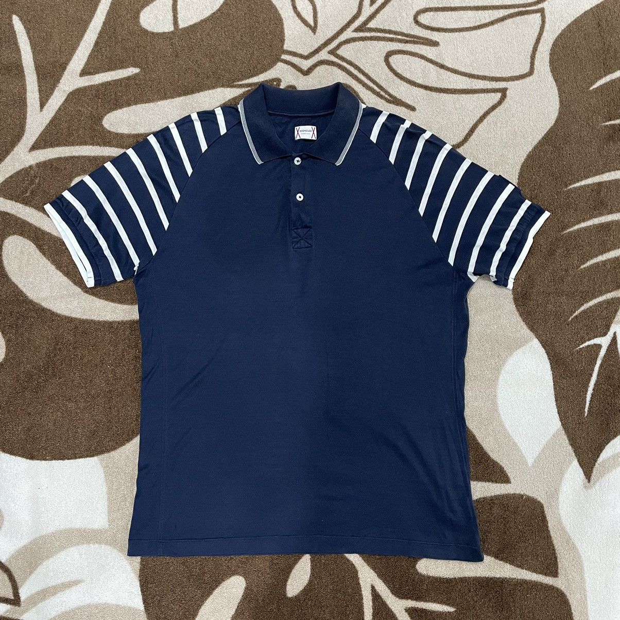 Moncler Moncler Gamme Bleu Polo Shirt Size US L / EU 52-54 / 3 - 2 Thumbnail