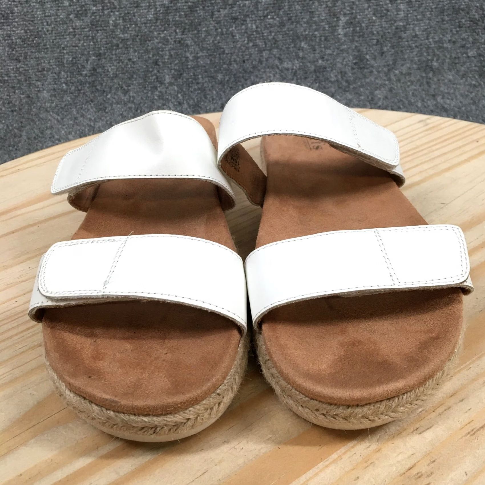 Vintage Cliffs by White Mountain Sandals Womens 10 M Tionna Slide White Leather Open Toe Casual Slip On Shoes Size US 10 / IT 40 - 4 Thumbnail