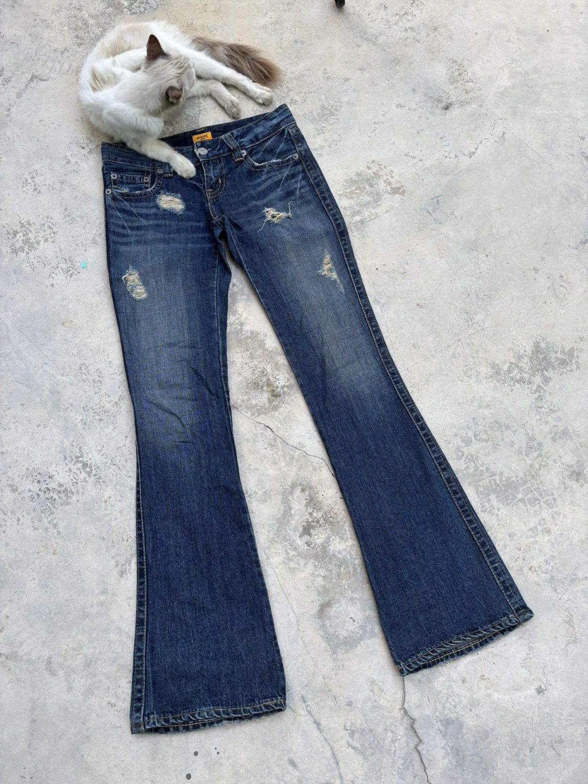 If Six Was Nine Flare Jeans Bootcut Japanese Moussy Distressed Flared Jeans Size 30" / US 8 / IT 44 - 2 Thumbnail