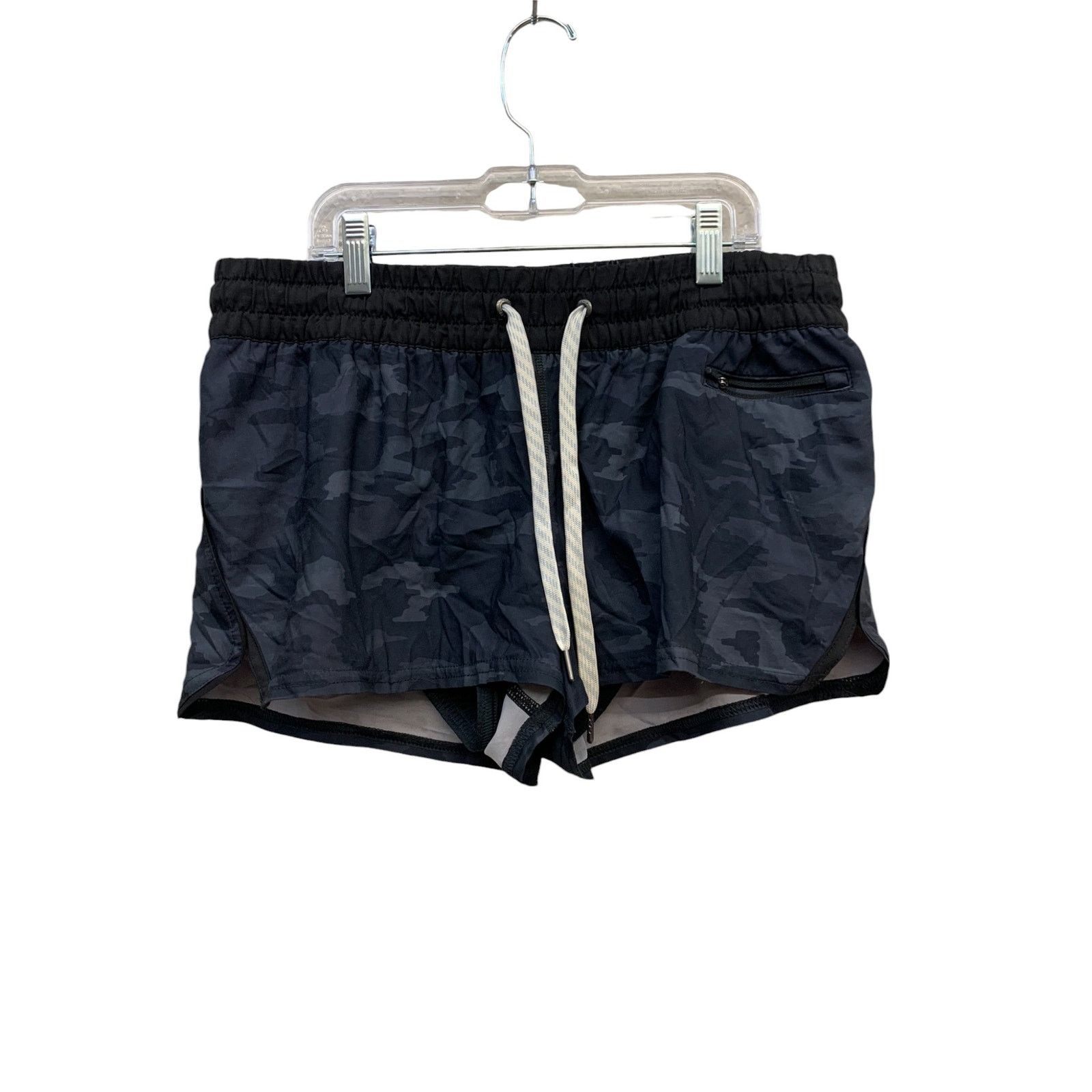 Vuori Vuori Clementine Short Women's Shorts Black Camo SZ Medium Size 30" / US 8 / IT 44 - 5 Thumbnail