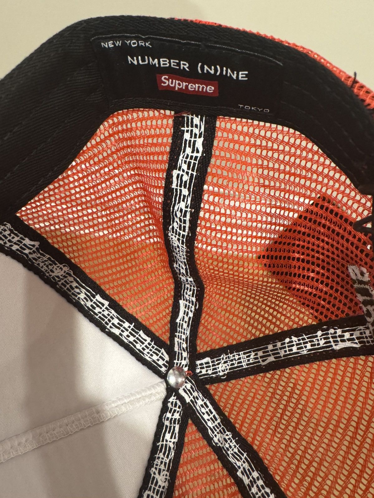 Number (N)ine × Supreme Supreme Number Nine Mickey Hat Size ONE SIZE - 4 Thumbnail