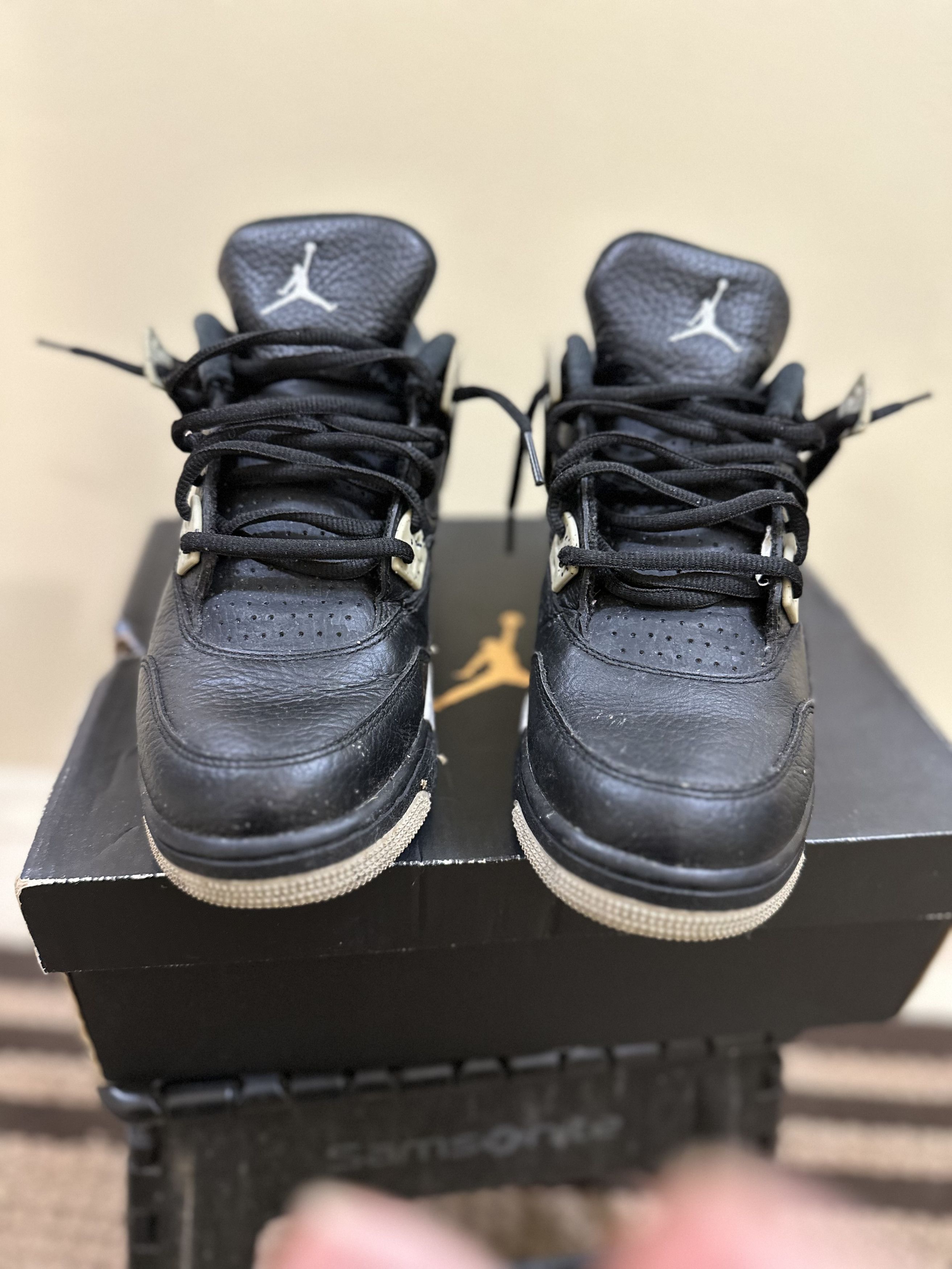 Jordan Brand Retro 4 Size US 7 / EU 40 - 2 Thumbnail