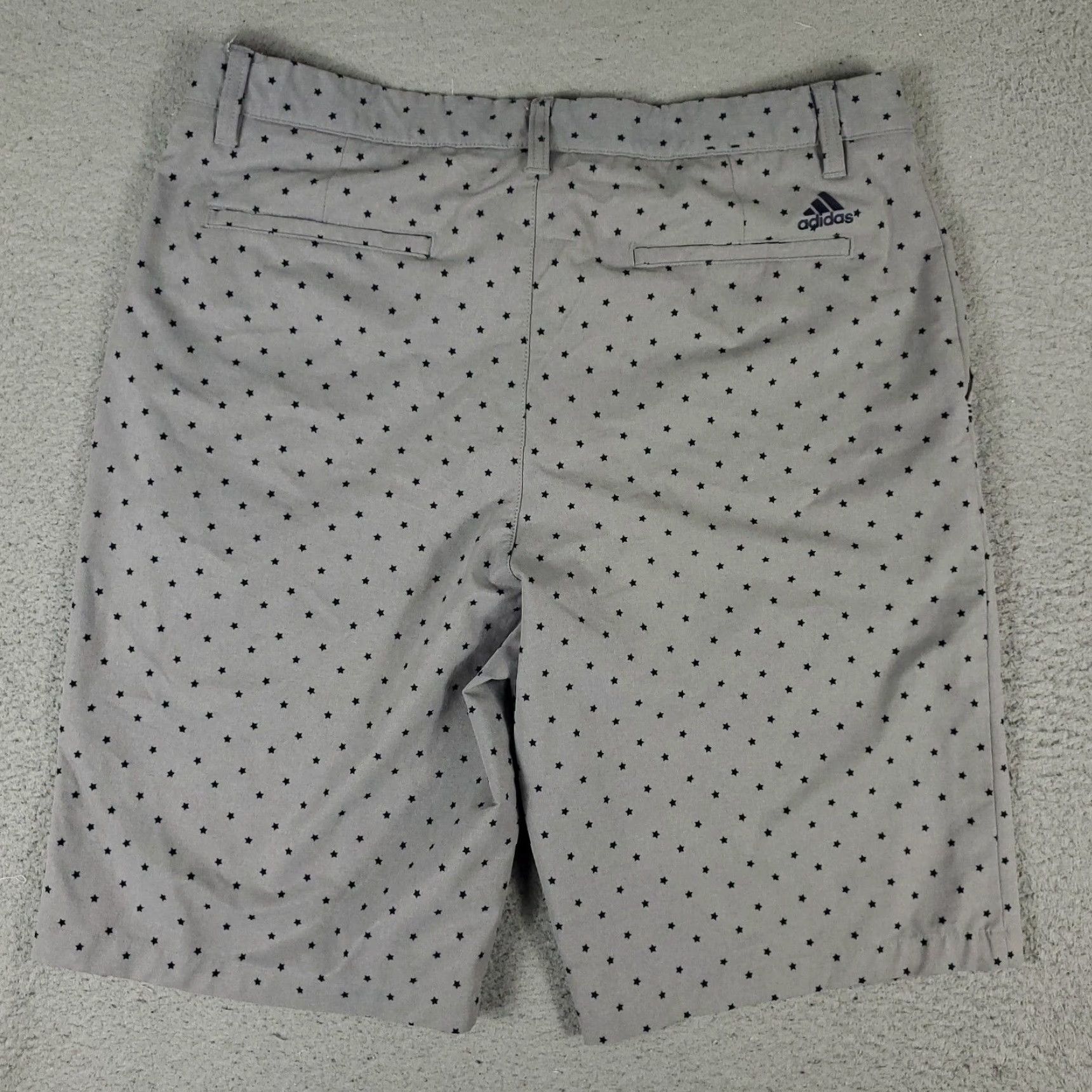 Adidas Adidas Shorts Mens 34 Gray Star Print Golf Casual Flat Front Chino Size US 34 / EU 50 - 7 Thumbnail