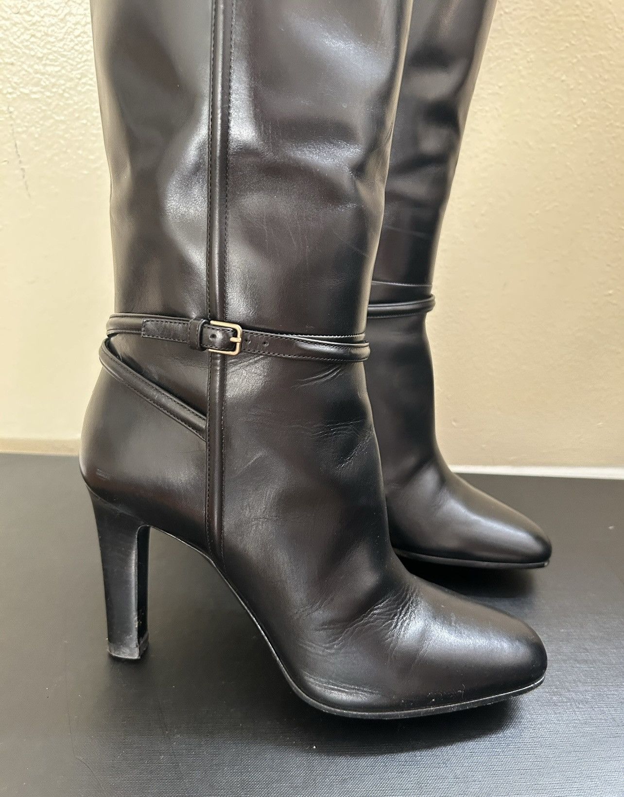 Yves Saint Laurent Saint Laurent Leather Boots Size US 7 / IT 37 - 8 Thumbnail
