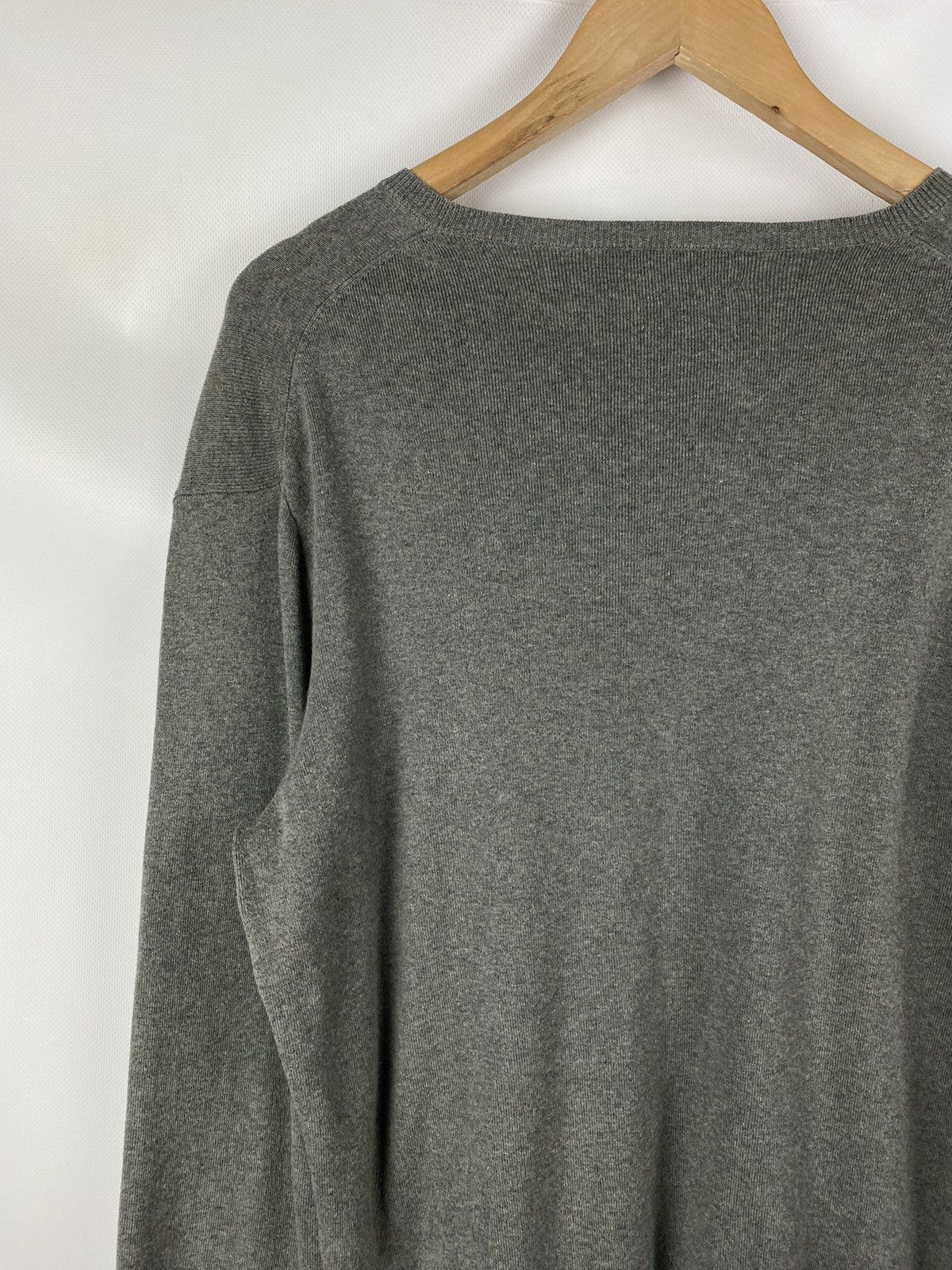 Vintage Polo by Ralph Lauren vintage men’s v-neck sweater pullover Size US M / EU 48-50 / 2 - 17 Thumbnail