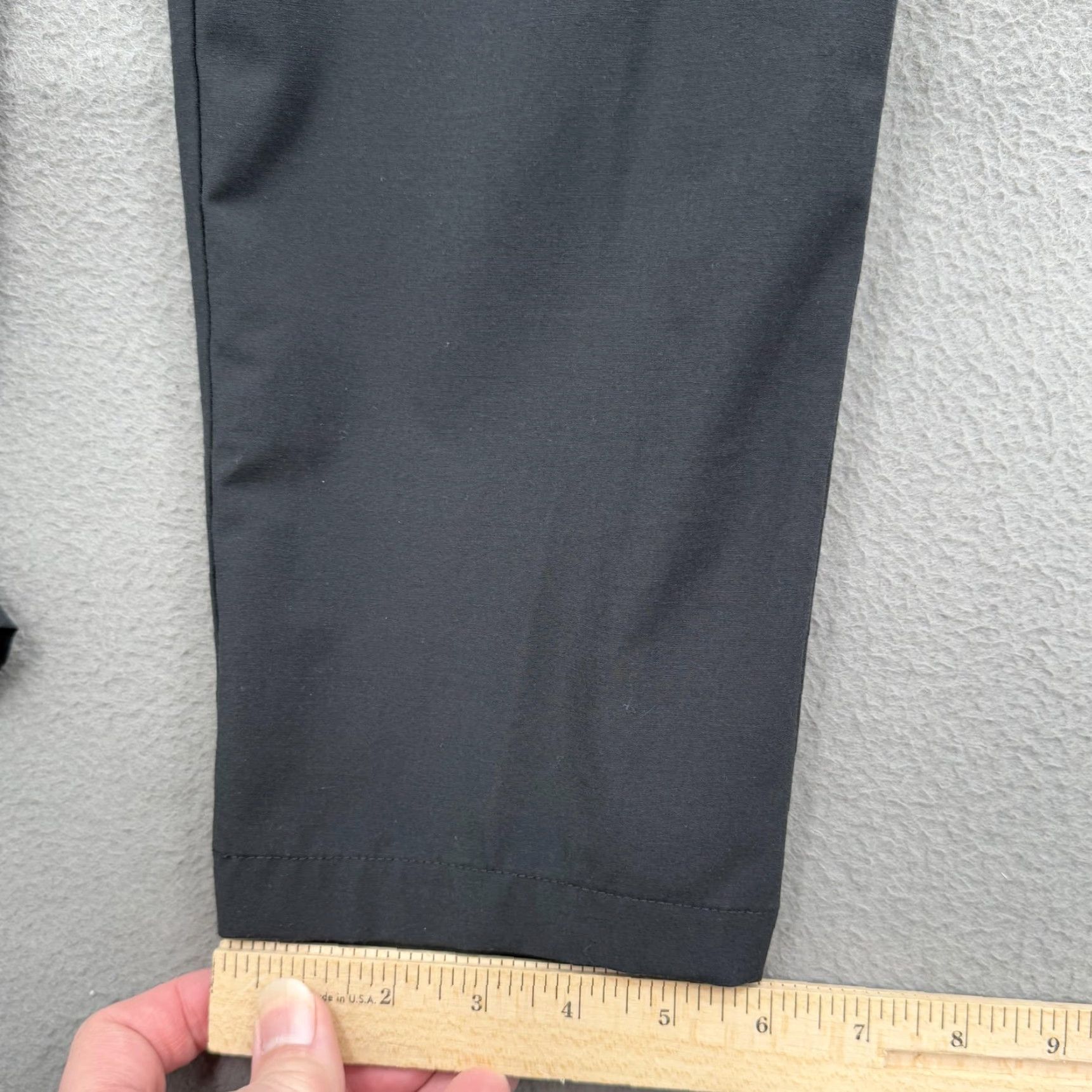 TravisMathew TravisMathew Pants Mens L 35 Black Stretch Performance Golf Chino Lightweight Tech Size US 33 - 6 Thumbnail