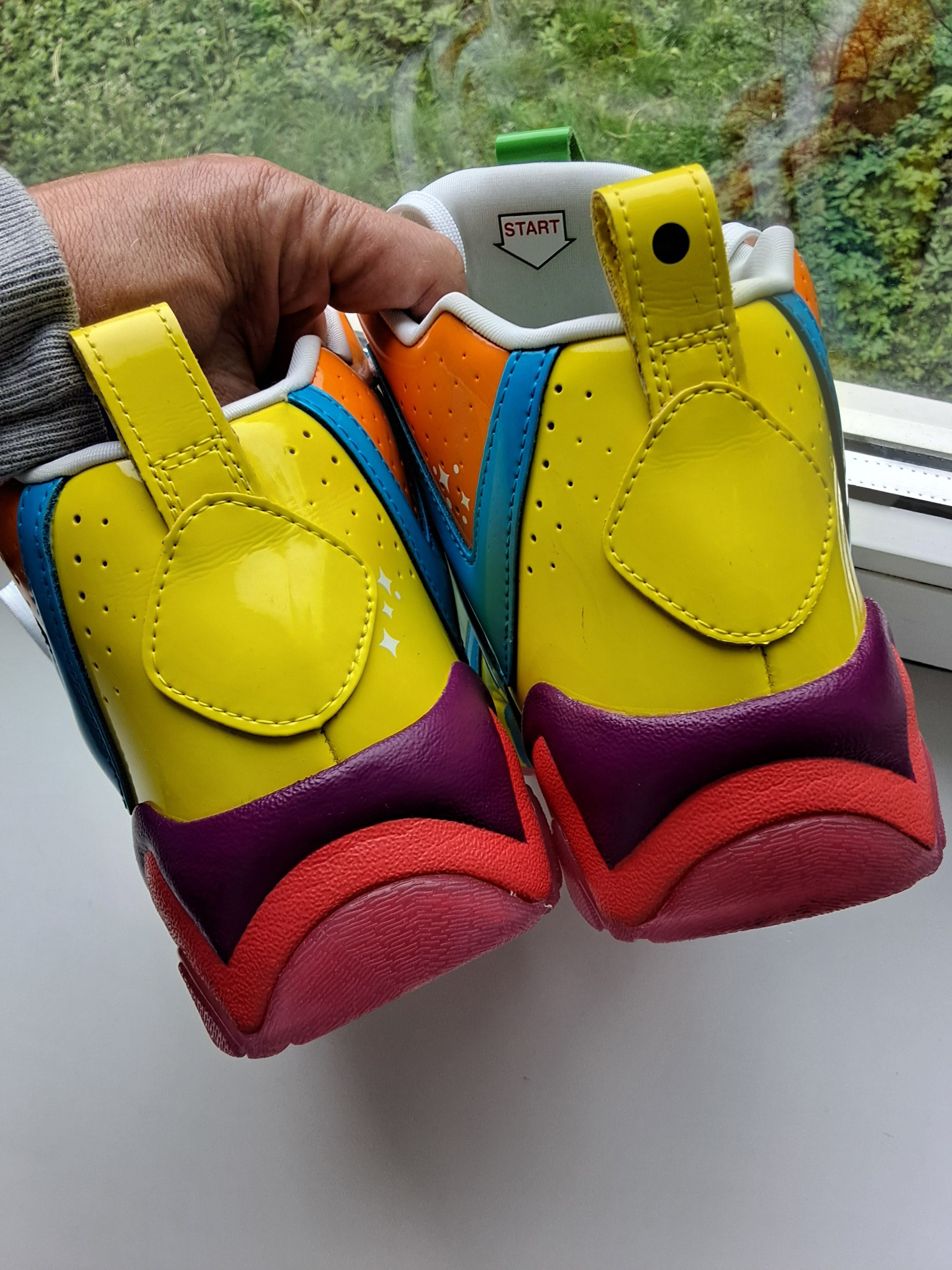 Reebok Reebok x Hasbro Kamikaze II 'Candy Land' Size US 10 / EU 43 - 6 Thumbnail