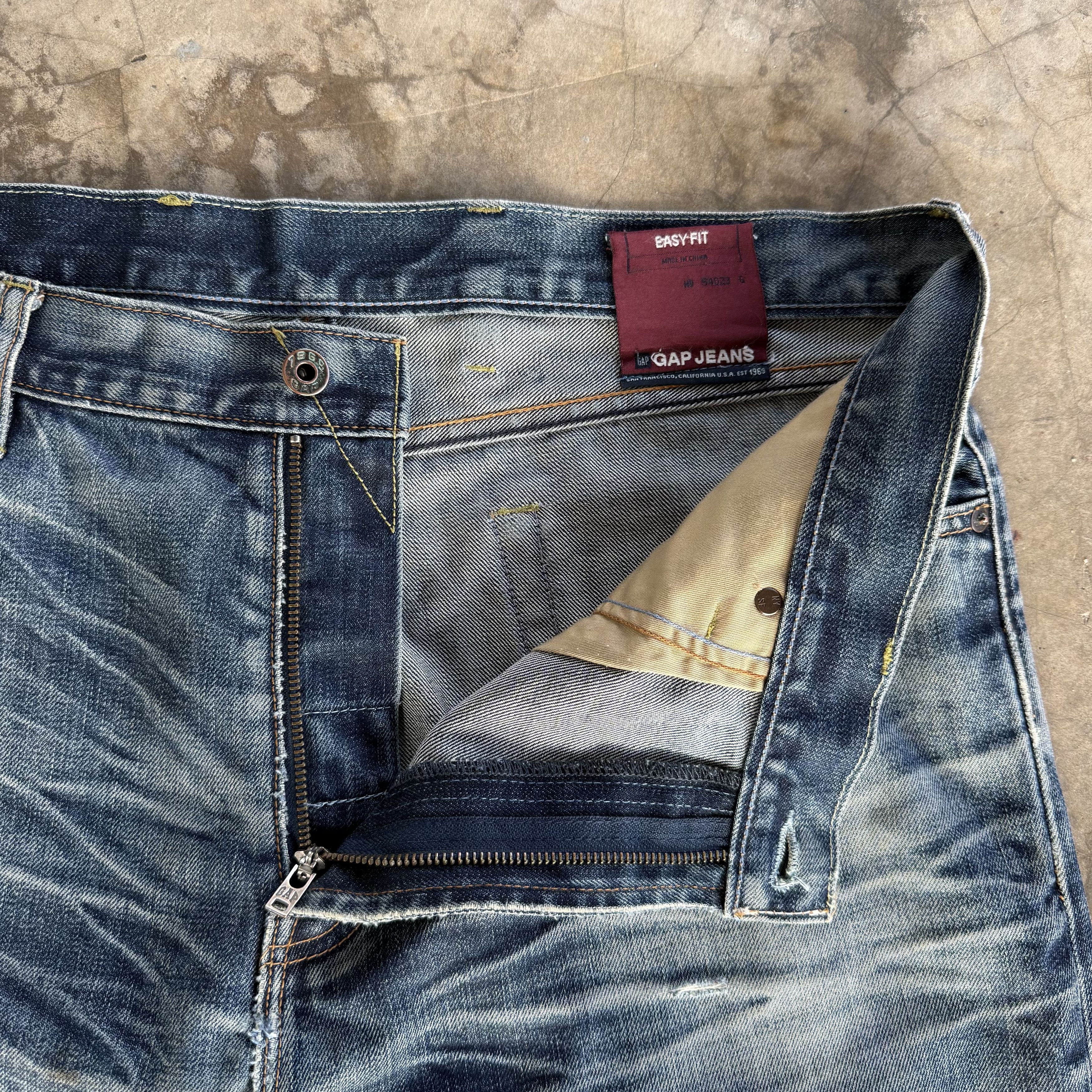 Japanese Brand Vintage Gap Faded Stone Wash Denim Jean W39 Size US 39 - 6 Thumbnail