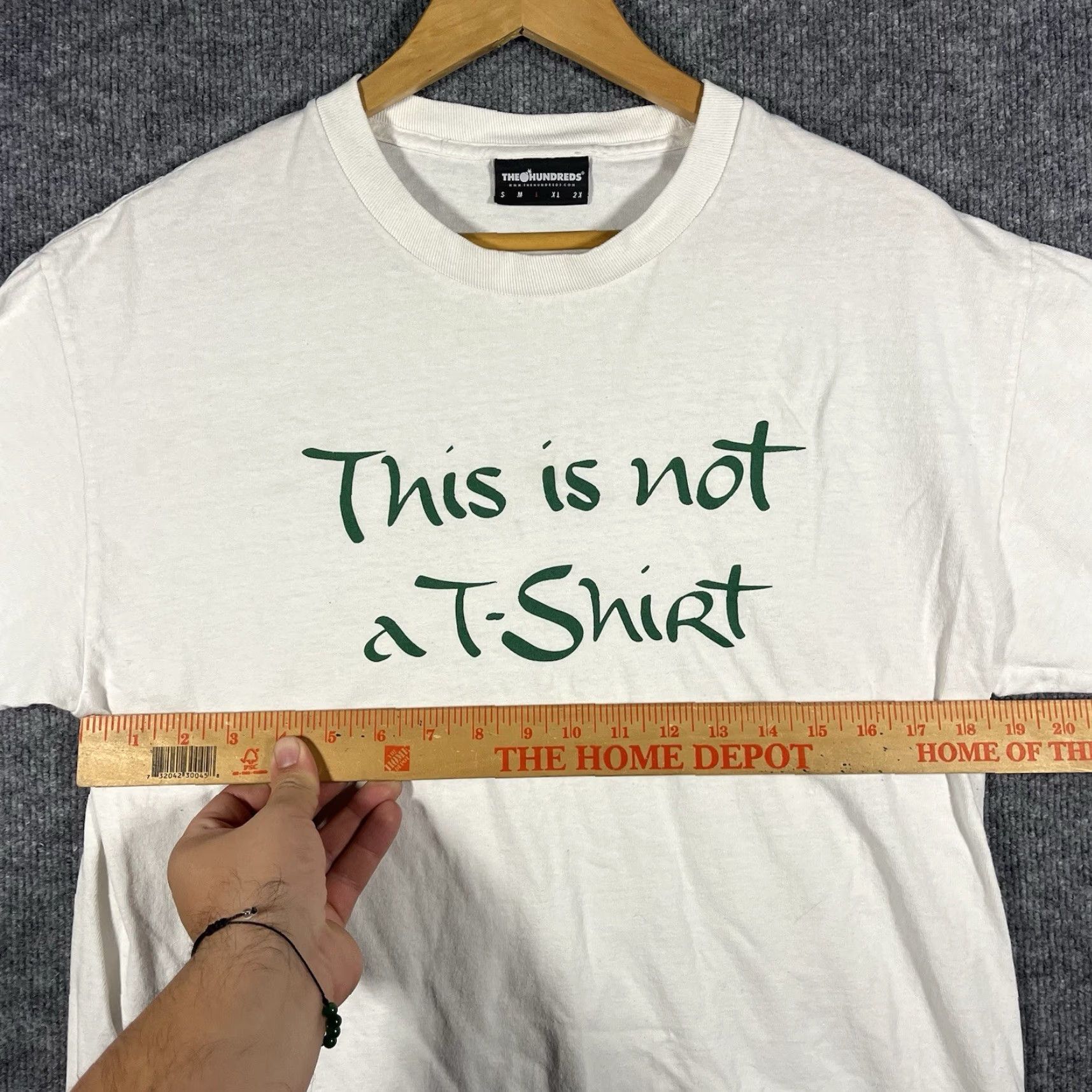 The Hundreds VINTAGE The Hundreds Shirt Unisex Adults L White graphic tee 100% cotton Short Sleeve Logo Crew Neck Modern Skate Bobby Adam Bomb Size US L / EU 52-54 / 3 - 5 Thumbnail