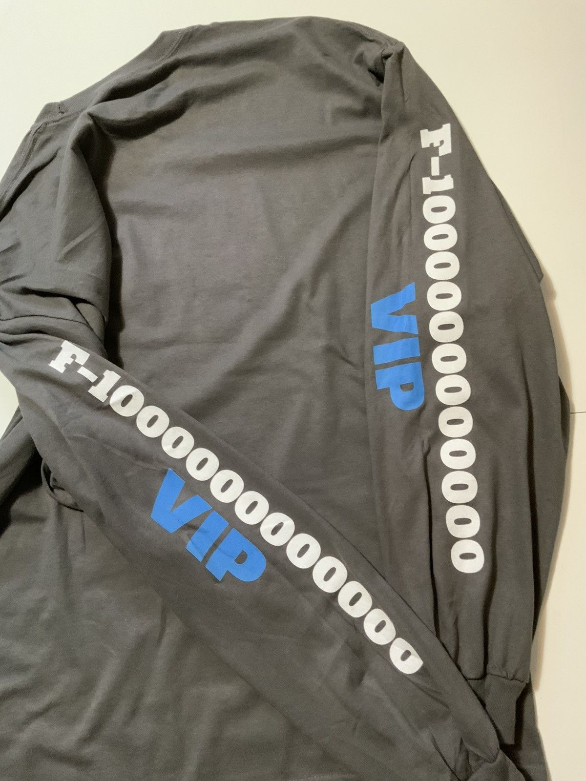 Other Posty Co. Post Malone F1 Trillion Tour VIP Merch L/S T-Shirt Size US XXL / EU 58 / 5 - 5 Thumbnail