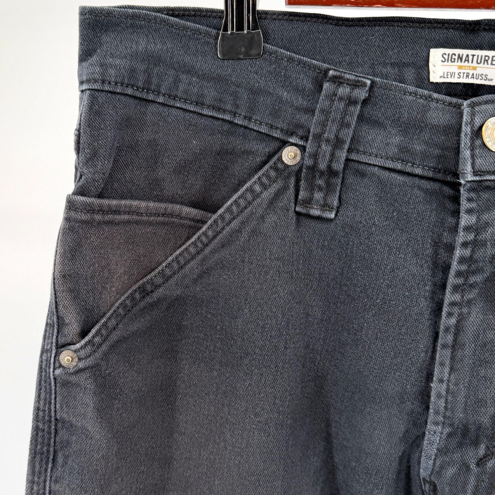 Levi's Levi’s Signature Gold Black Distressed Carpenter Jeans Size US 32 / EU 48 - 2 Thumbnail