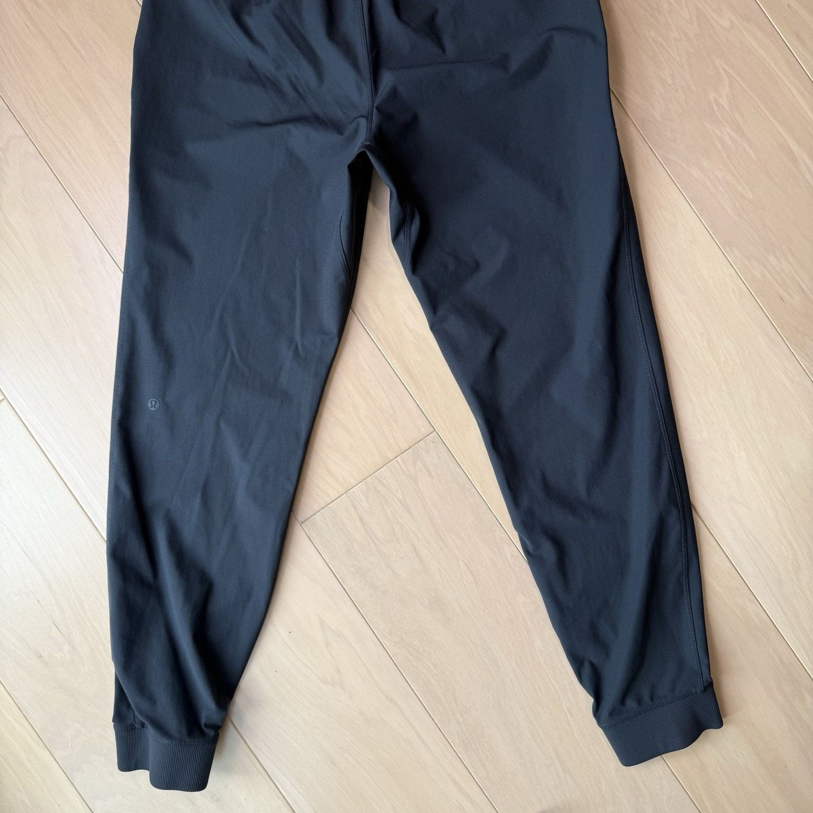 Lululemon Lululemon ABC Jogger Pants M Dark Gray Sweatpants Loungewear Size US 30 / EU 46 - 10 Thumbnail
