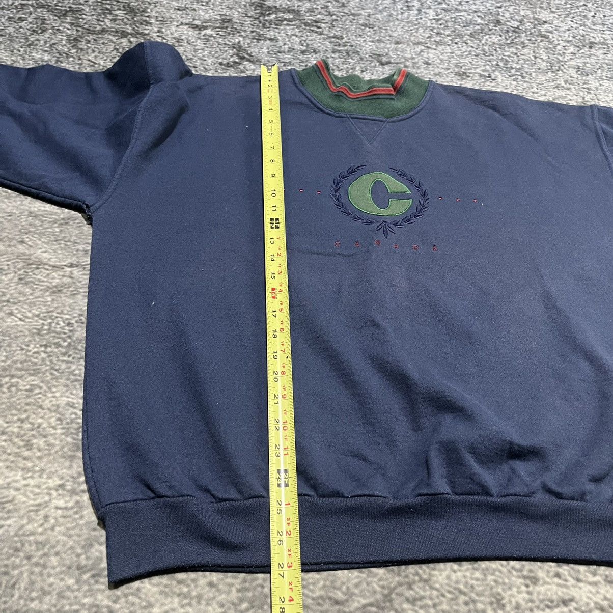 Vintage Vintage 90s Canada Navy Blue Crewneck Sweatshirt Size Large Size US L / EU 52-54 / 3 - 9 Thumbnail