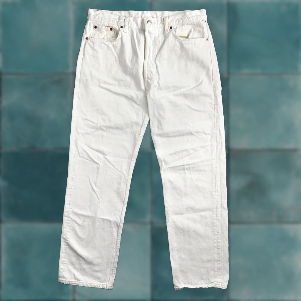 Levi's VINTAGE Levi's 501 Jeans Men Regular Fit Straight Leg 80s USA Light Wash 38x32 Size US 38 / EU 54 - 1 Thumbnail