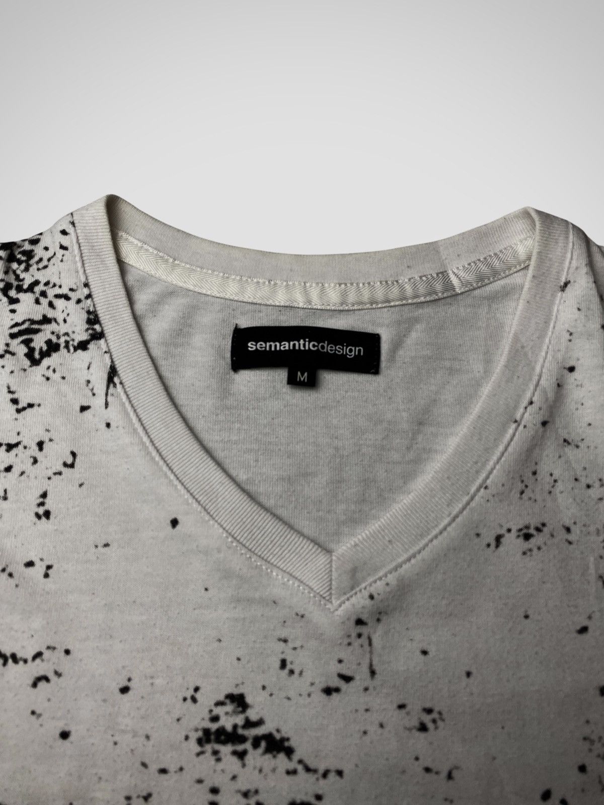 Le Grande Bleu (L.G.B.) Semantic Design Gradient Longsleeve Size US M / EU 48-50 / 2 - 4 Thumbnail