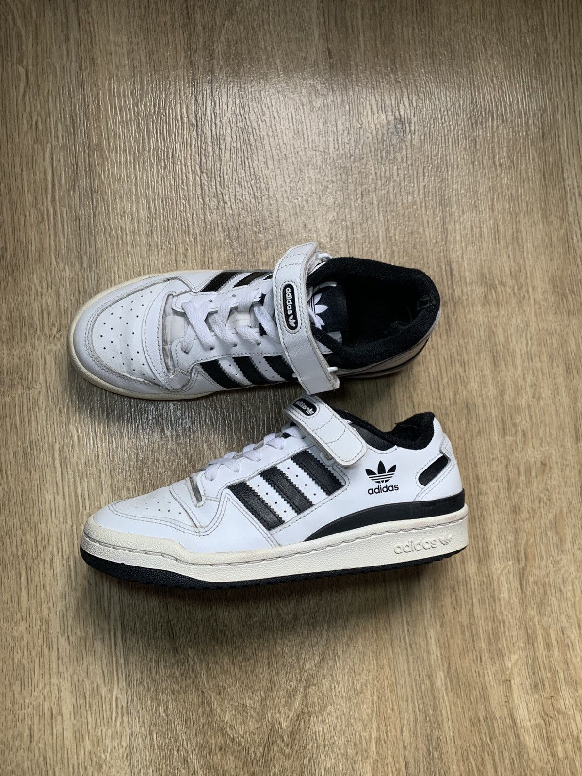 Adidas Adidas Sneakers Size 38 Size US 7 / IT 37 - 7 Thumbnail