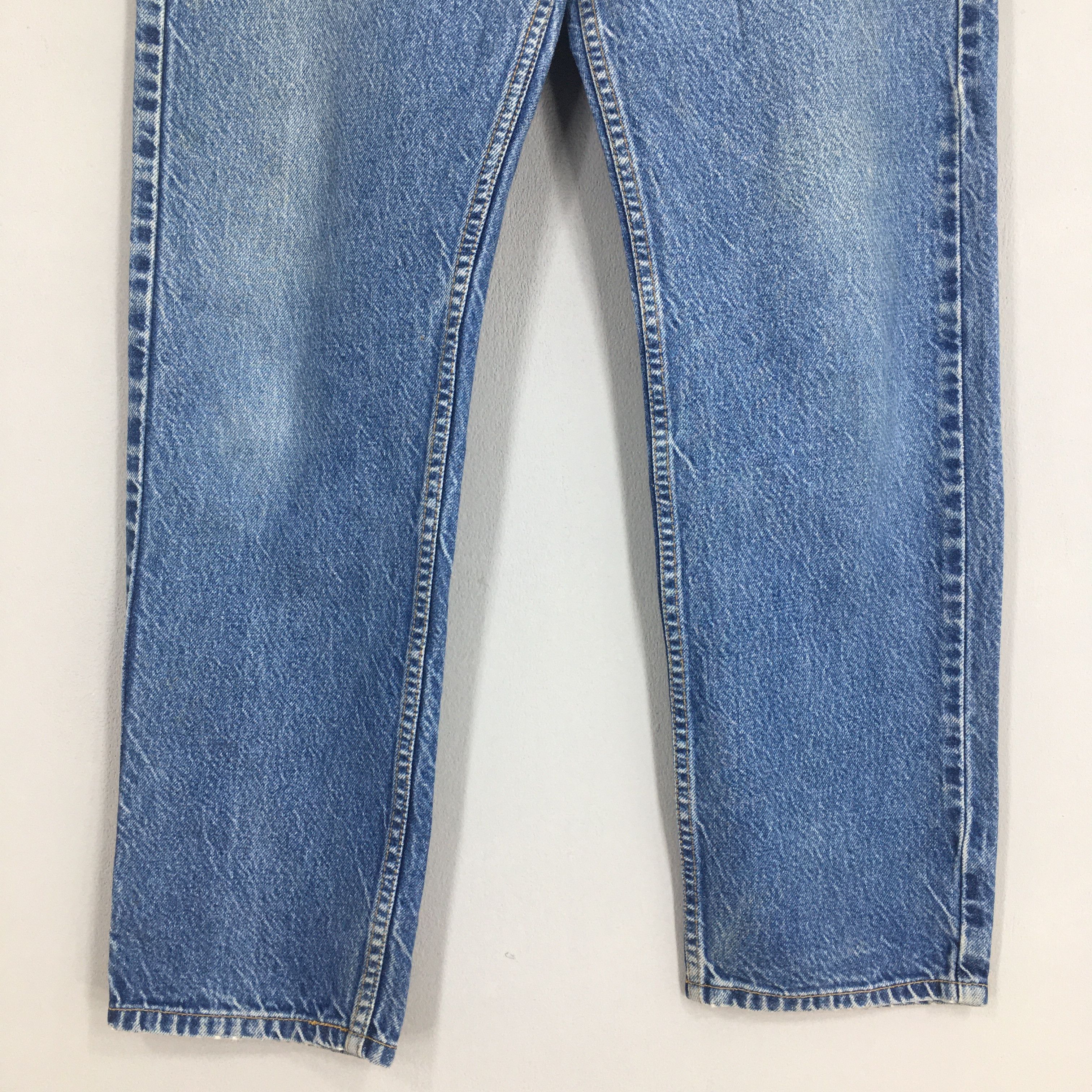 Jean Size 32x29 Vintage Levis 505 Blue High Waisted Jeans Size US 32 / EU 48 - 4 Thumbnail