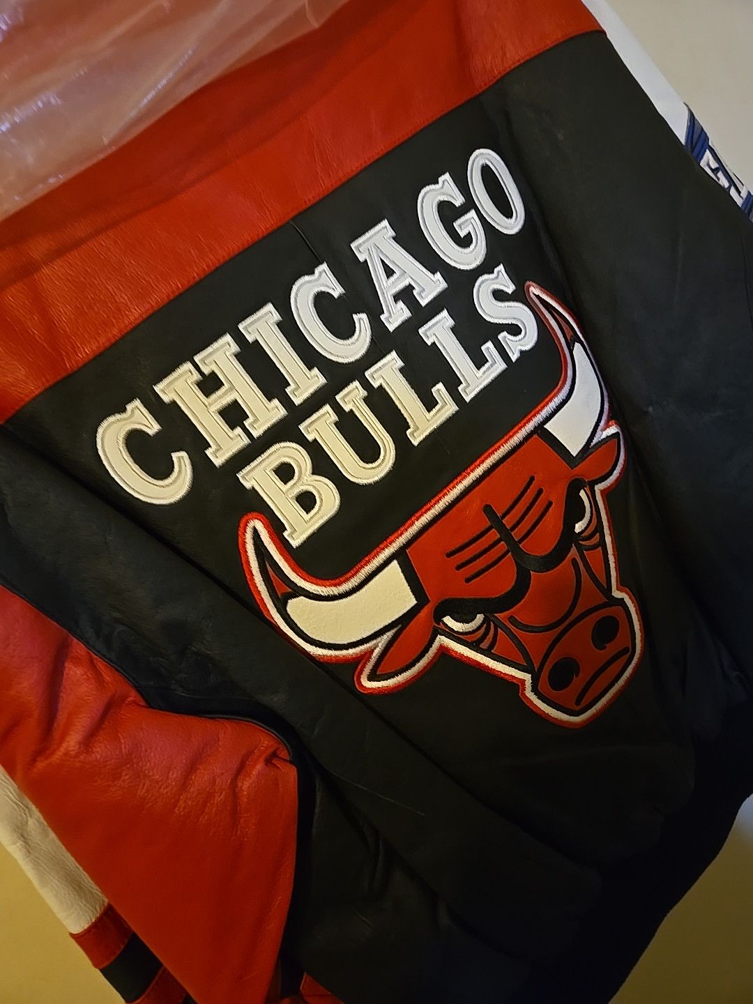 Vintage Bulls Jordan goat vintage new leather coat new with tags Size US M / EU 48-50 / 2 - 15 Thumbnail