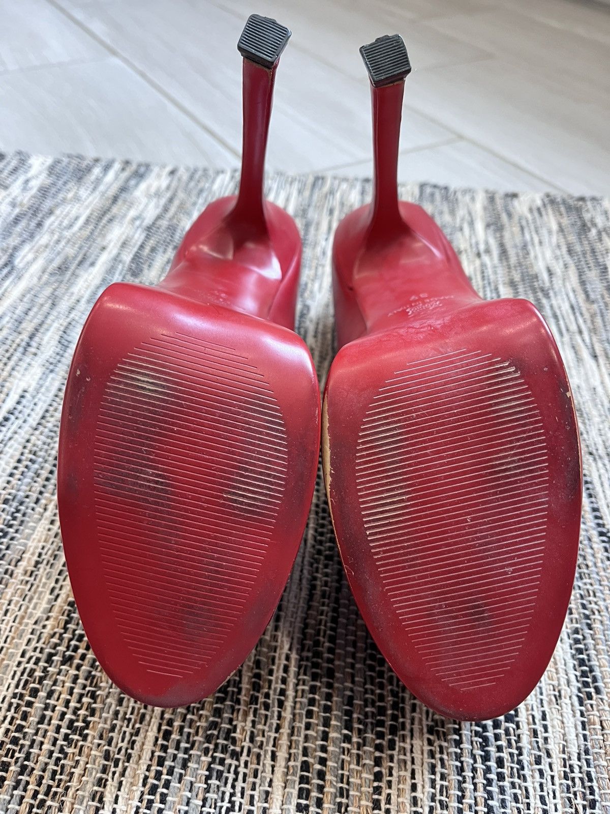 Vintage × Yves Saint Laurent Vintage Yves Saint Laurent high Heels Red Leather shoes Size US 9 / IT 39 - 13 Thumbnail