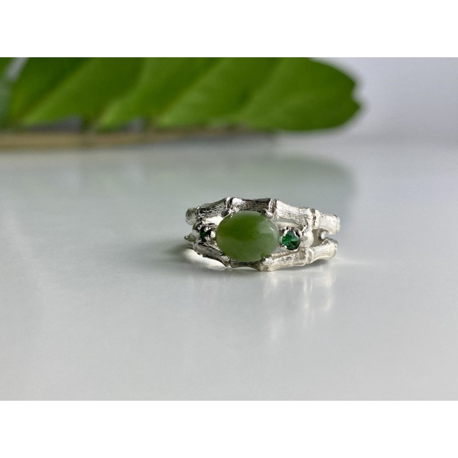 Jewelry 925 STERLING SILVER NEPHRITE ( JADE ) & EMERALDS RING SIZE 8 Size ONE SIZE - 3 Thumbnail