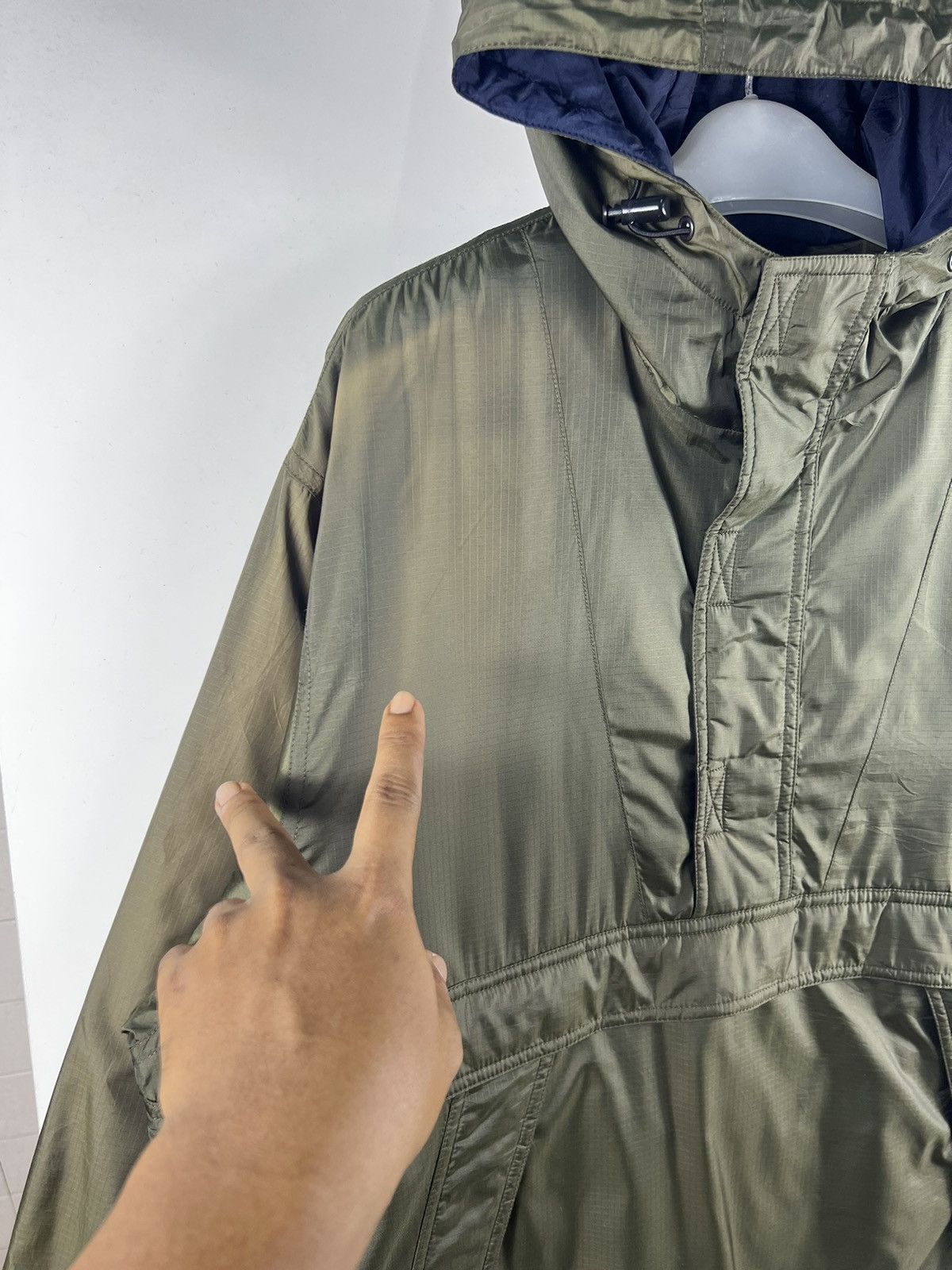 Japanese Brand × Uniqlo × Vintage 🔥 Vintage Uniqlo Anorak hoodies sunfaded olive green Size US M / EU 48-50 / 2 - 4 Thumbnail