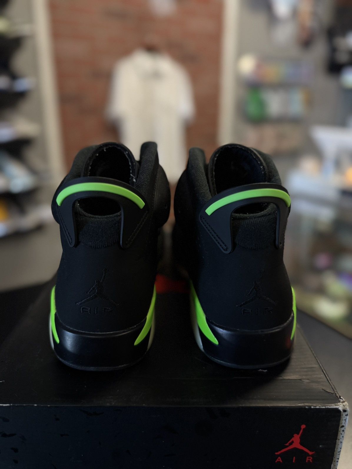 Jordan Brand × Nike Jordan 6 Electric Green Size 11.5 Clean Condition 🧼 Size US 11.5 / EU 44-45 - 10 Thumbnail