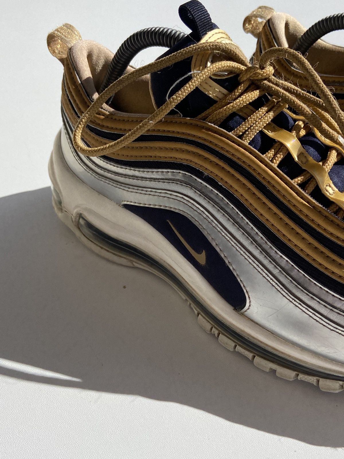 Nike Nike AIR MAX 97 Special Edition AQ4137-700 Size US 8.5 / EU 41-42 - 3 Thumbnail