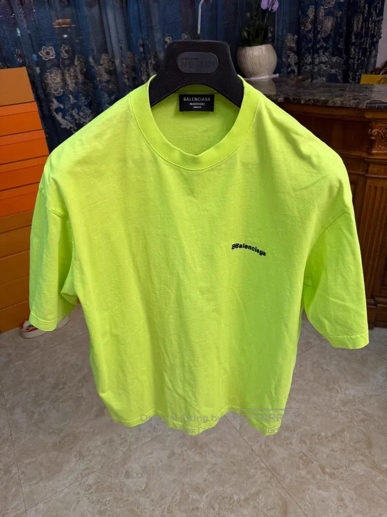 Balenciaga Balenciaga Short Sleeve T-Shirt Size US M / EU 48-50 / 2 - 1 Thumbnail