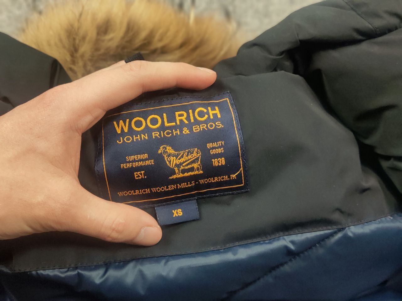 Woolrich Woolen Mills Woolrich Arctic Raccoon Down parka blue Fur hooded Jacket Size XS / US 0-2 / IT 36-38 - 16 Thumbnail