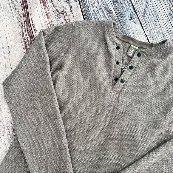 Stio Stio Textured Thermal Gray Knit Men’s Long Sleeve Size US S / EU 44-46 / 1 - 3 Thumbnail