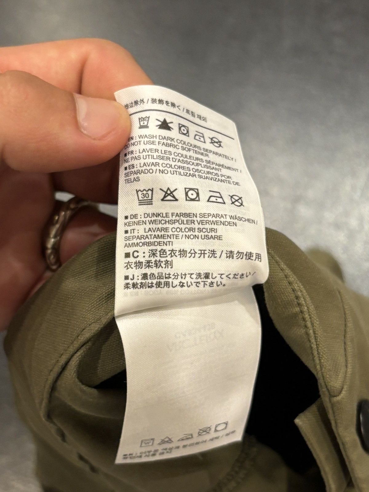 Arc'teryx Arc’teryx Shorts Size US 32 / EU 48 - 7 Thumbnail
