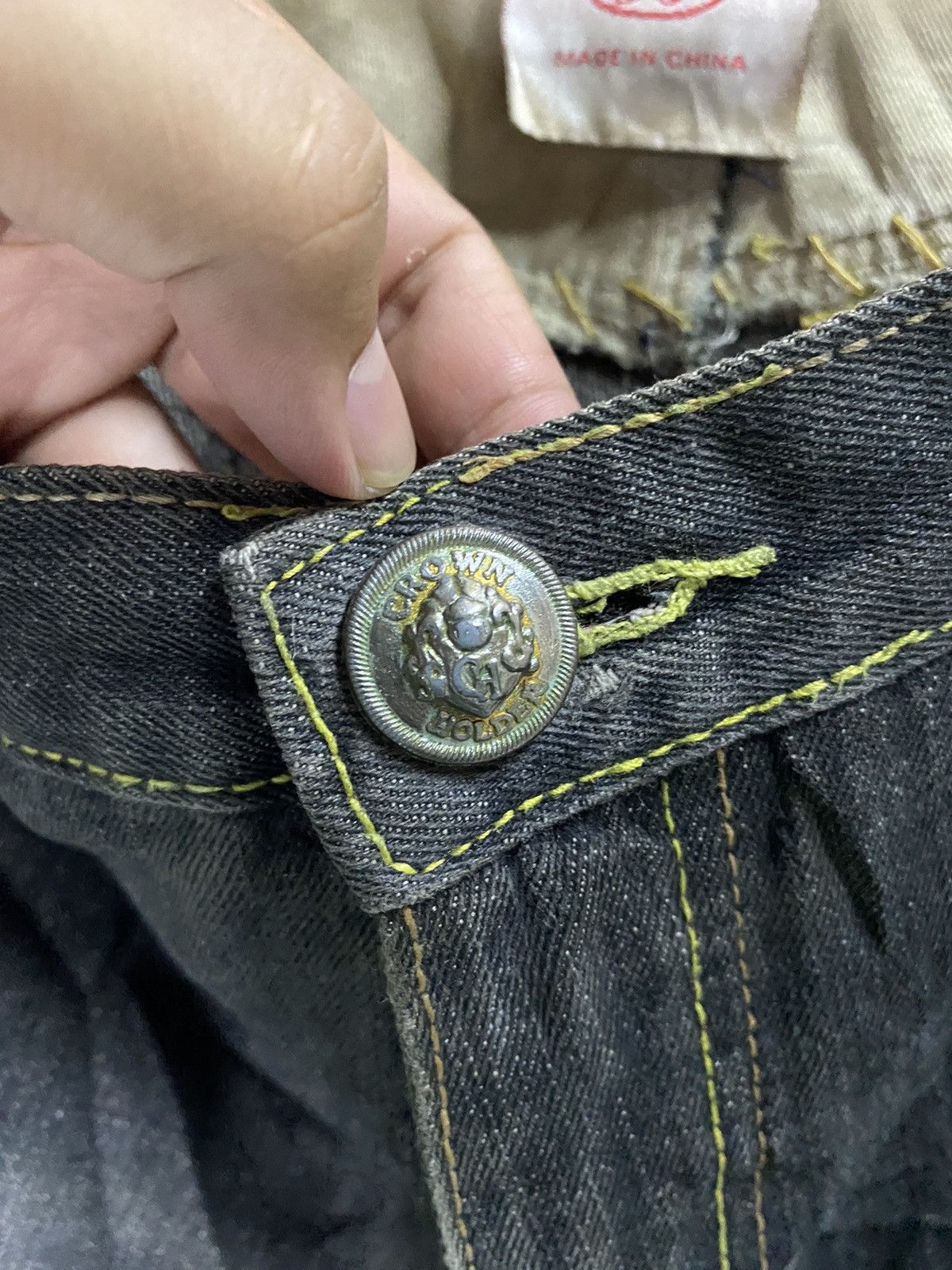 Vintage Vintage Y2K Crown Holder Embroidered Black Denim Jeans Size US 38 / EU 54 - 8 Thumbnail