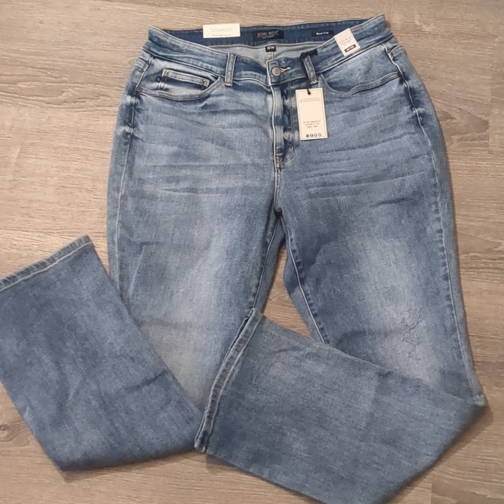 Judy Blue Judy blue distressed mid rise bootcut jeans size 16W Size 38" / US 16 / IT 52 - 1 Thumbnail