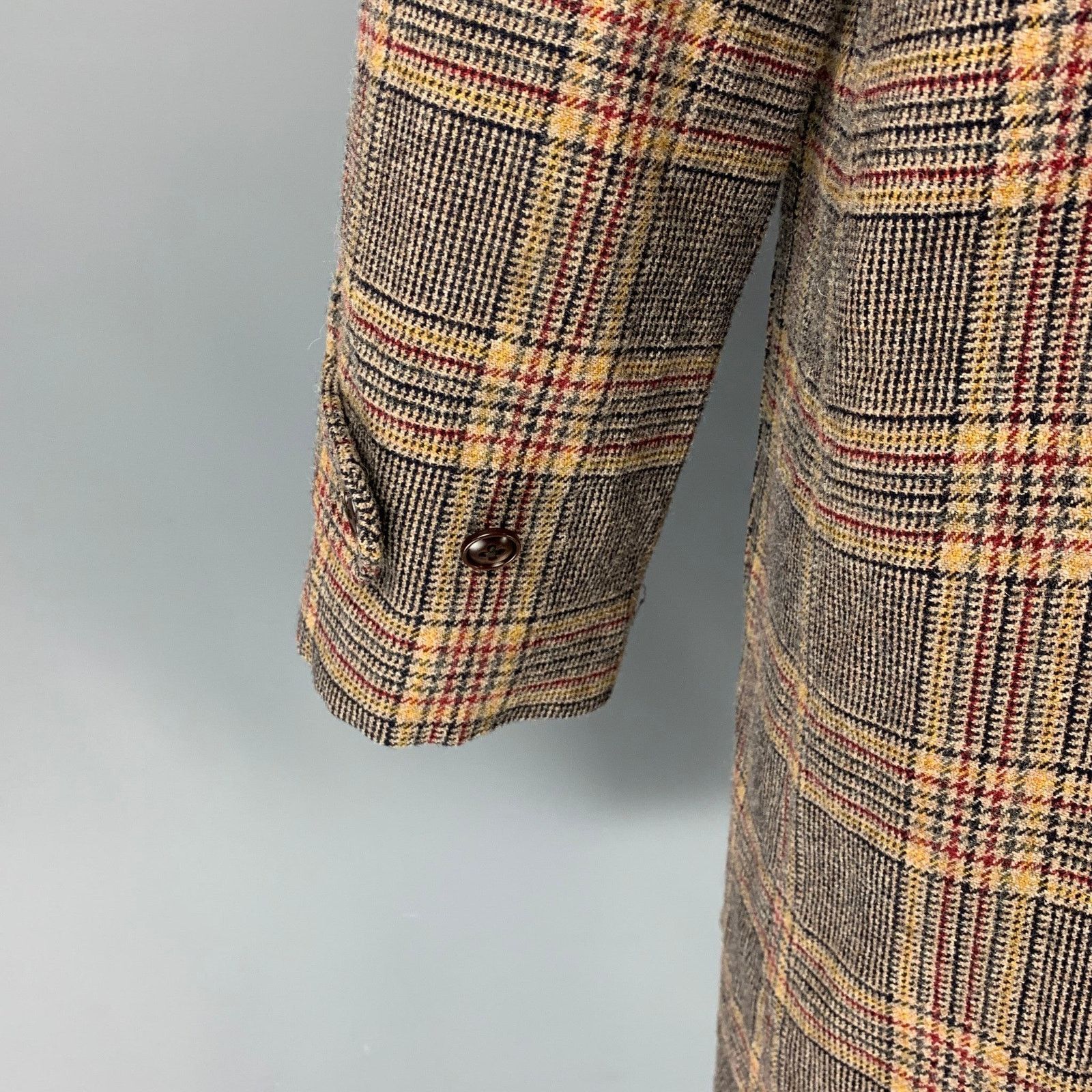 Marc Jacobs MARC JACOBS Size 38 Tan Plaid Wool Buttoned Coat Size US S / EU 44-46 / 1 - 5 Thumbnail