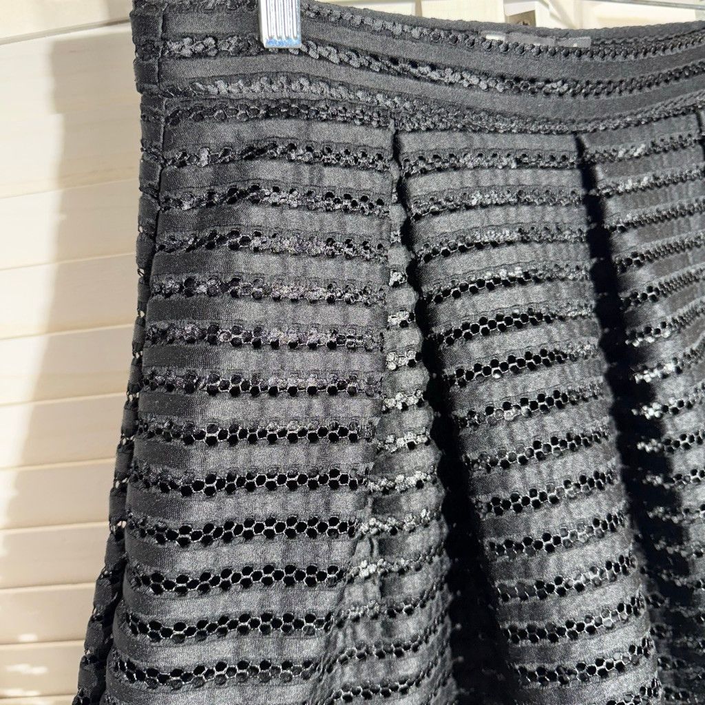 Vintage black skirt full swing midi mesh semi sheer fully lined 6 Size 28" / US 6 / IT 42 - 3 Thumbnail
