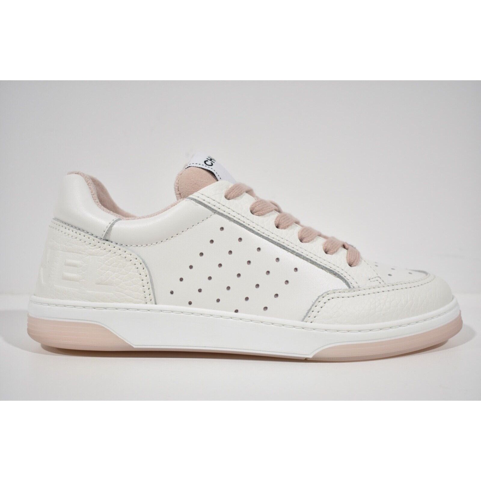 Chanel 22P Leather CC Flat Lace Up Tie Runner Trainer Sneaker 39 Size US 9 / IT 39 - 1 Thumbnail
