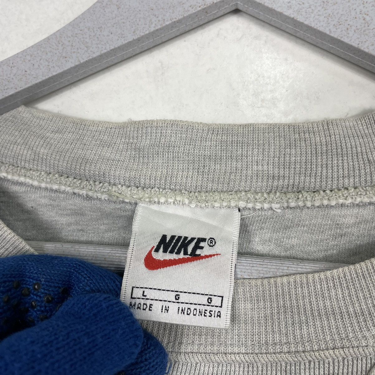 Nike × Vintage 💥NIKE 98 EMBROIDERY LOGO SWOOSH CREWNECK Size US L / EU 52-54 / 3 - 9 Thumbnail