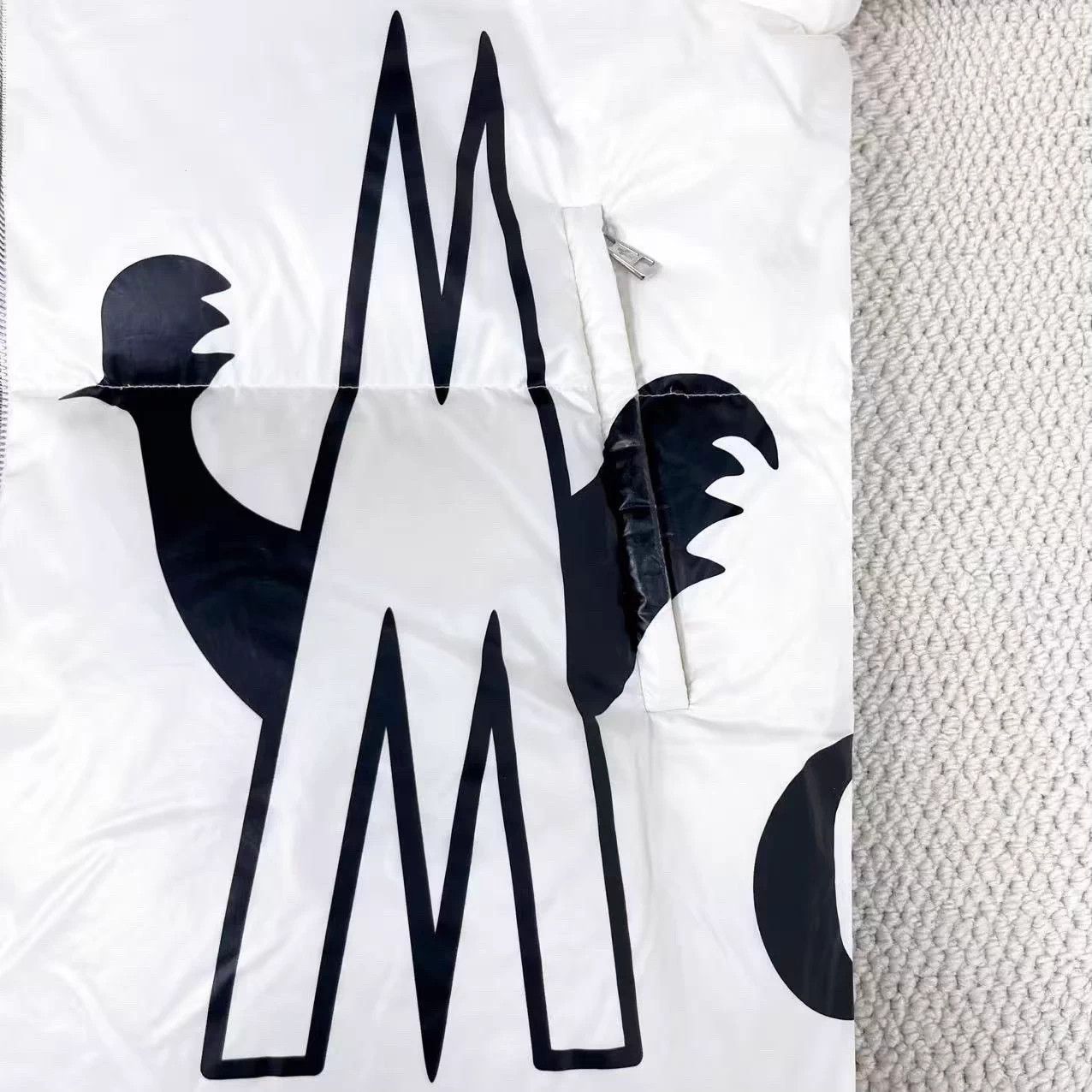 Moncler Moncler x Friesian White Logo Oversized Zip-Front Down Size XXL / US 16-18 / IT 52-54 - 6 Thumbnail