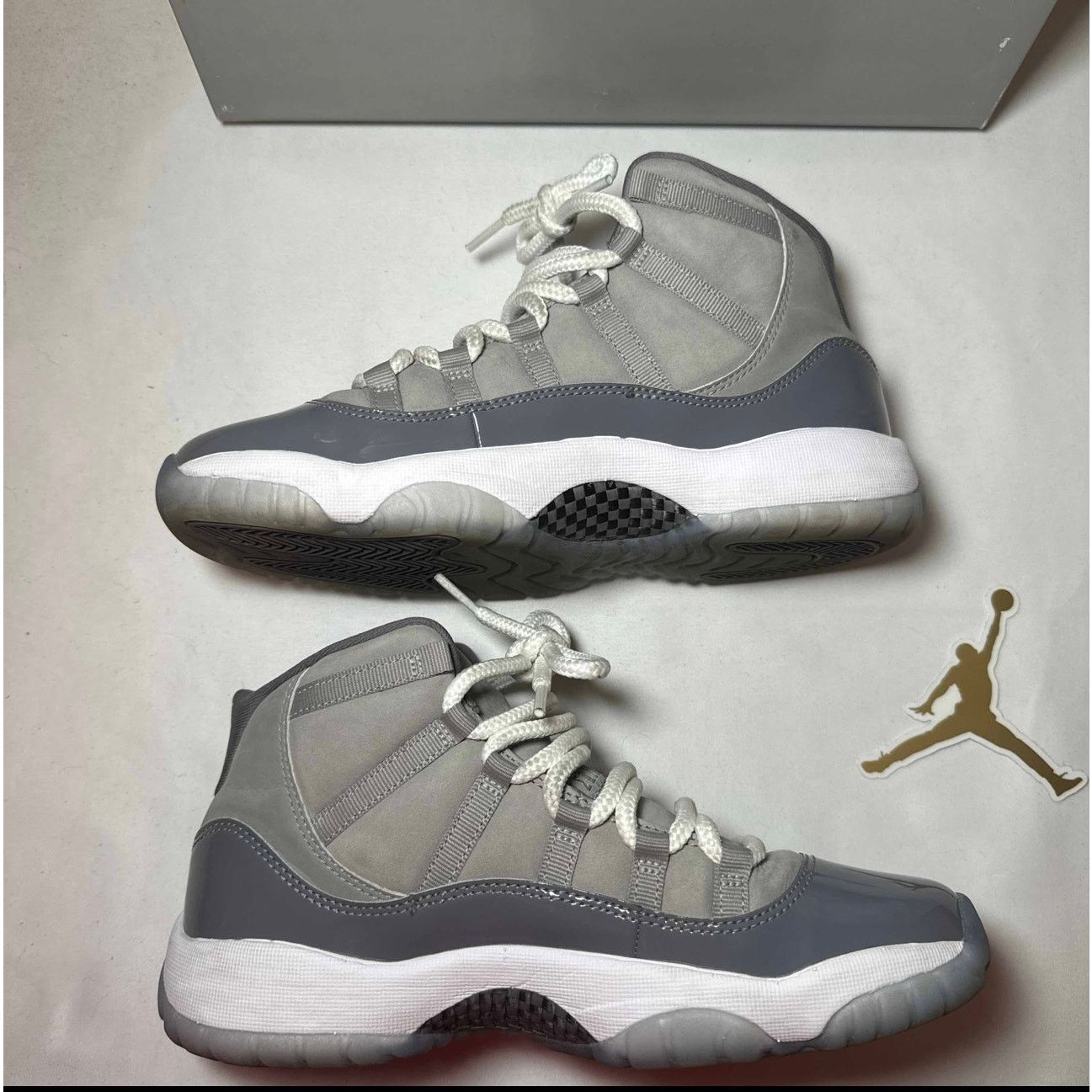 Jordan Brand × Nike Size 6 - Air Jordan 11 Retro GS Cool Grey 2021 Men's Shoes Size US 6 / EU 39 - 3 Thumbnail