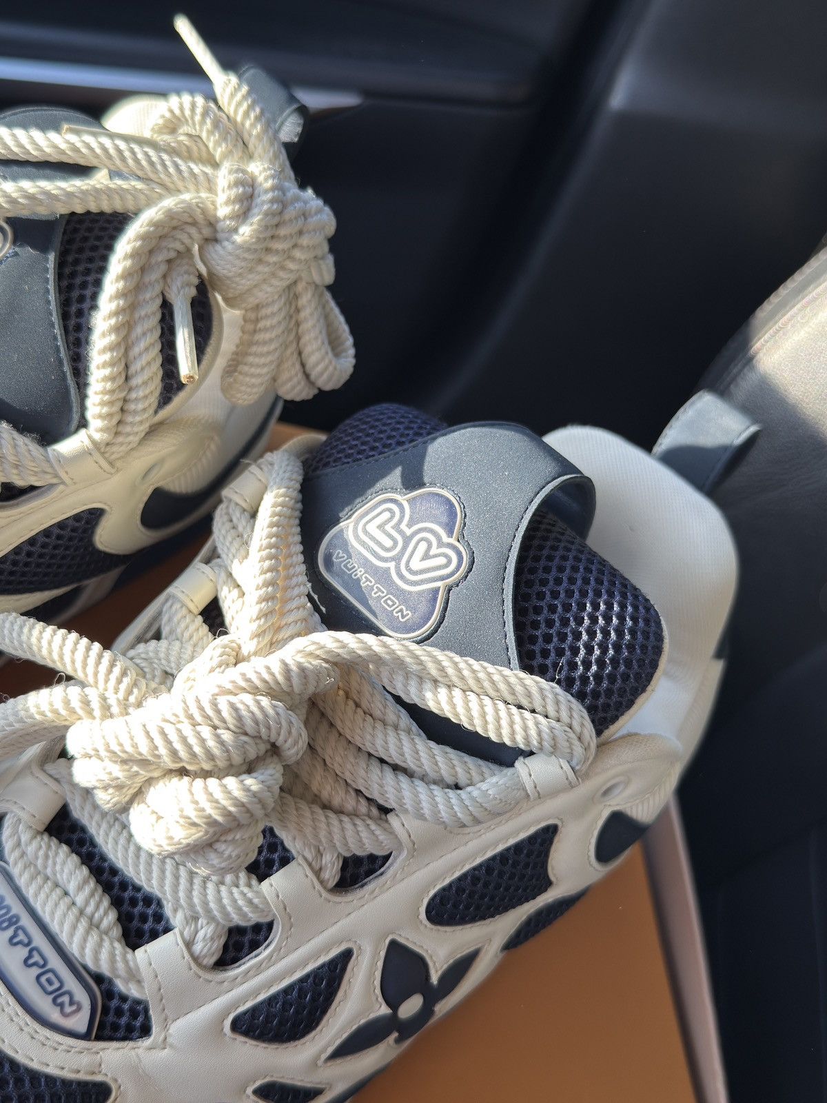 Louis Vuitton Louis Vuitton Skate Blue Size US 8.5 / EU 41-42 - 2 Thumbnail