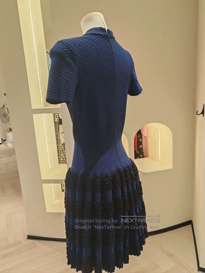 Alaia Alaia Knit Dress Size XS / US 0-2 / IT 36-38 - 2 Thumbnail