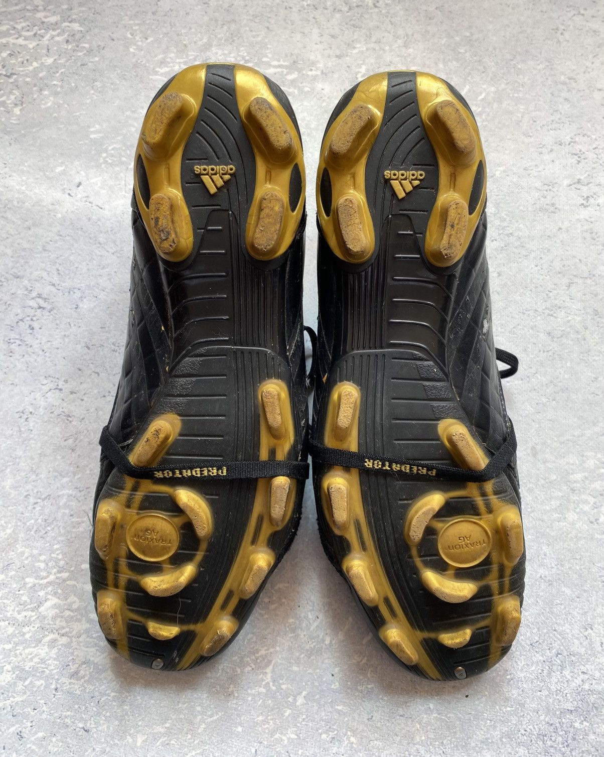 Adidas Adidas Predator Black Leather Professional Football Boots Size US 12 / EU 45 - 5 Thumbnail