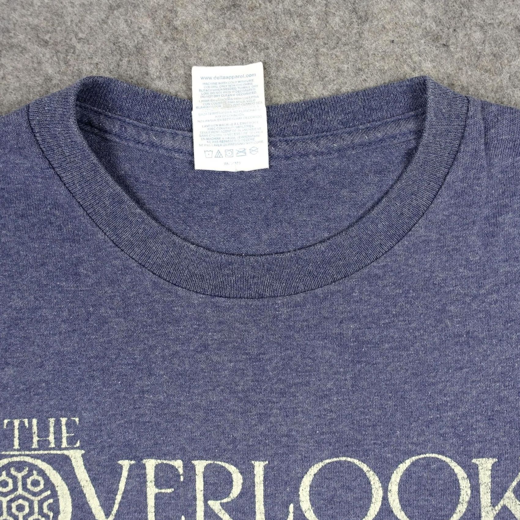 Delta VINTAGE The Overlook Hotel Shirt Mens S Blue Delta The Shining Movie Cult Shirt Size US S / EU 44-46 / 1 - 4 Thumbnail